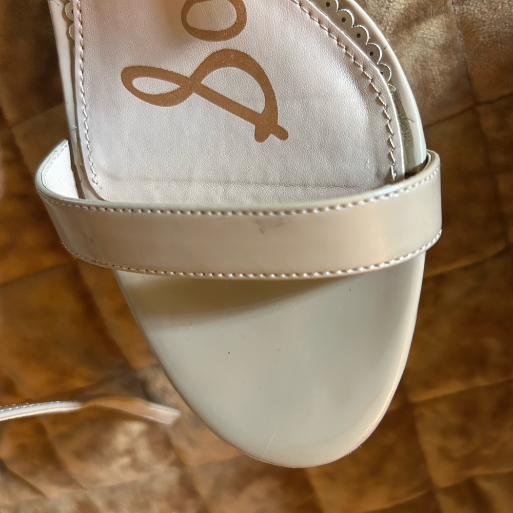 Sam Edelman Women's Elegant Cream Heels - Picture 5 of 9